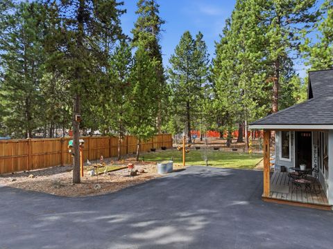 Tiny photo for 51432 Jory Road, La Pine, OR 97739 (MLS # 220217354)