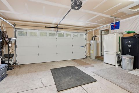 Tiny photo for 51432 Jory Road, La Pine, OR 97739 (MLS # 220217354)