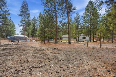 Tiny photo for 51432 Jory Road, La Pine, OR 97739 (MLS # 220217354)