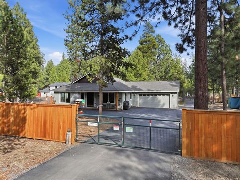 Tiny photo for 51432 Jory Road, La Pine, OR 97739 (MLS # 220217354)