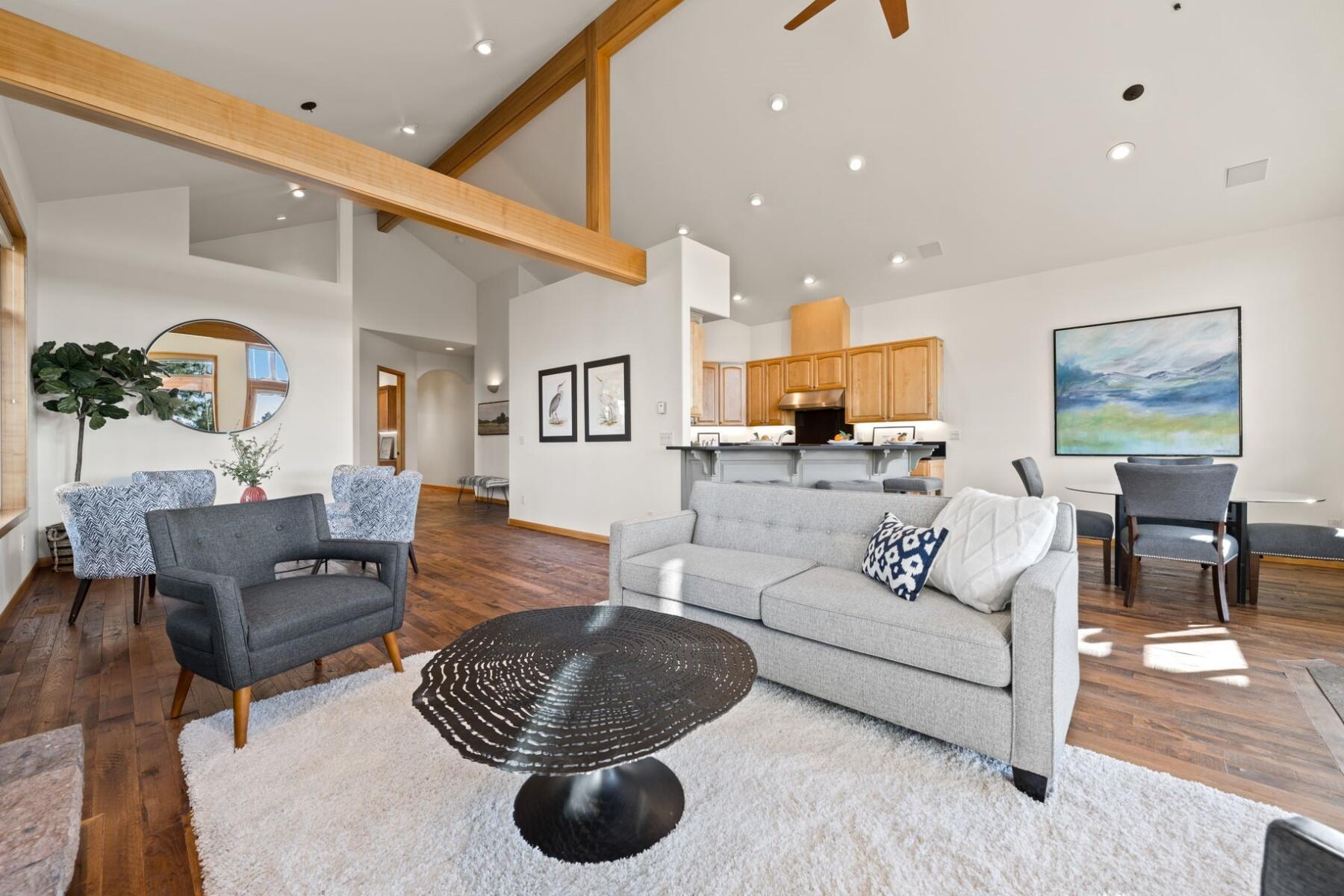 Skyliner Summit - Residential