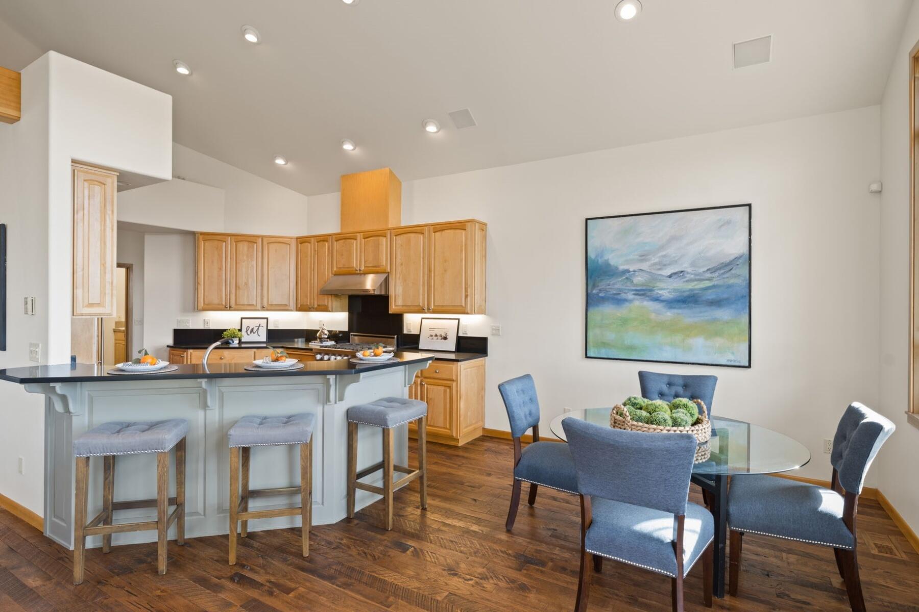 Skyliner Summit - Residential