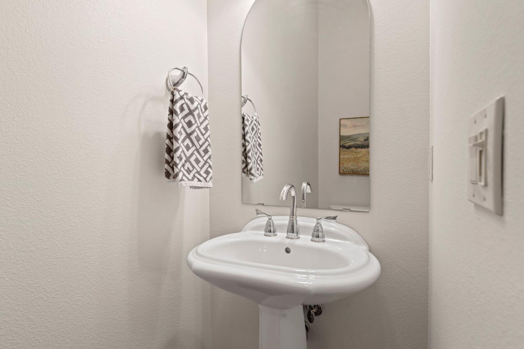 Skyliner Summit - Residential