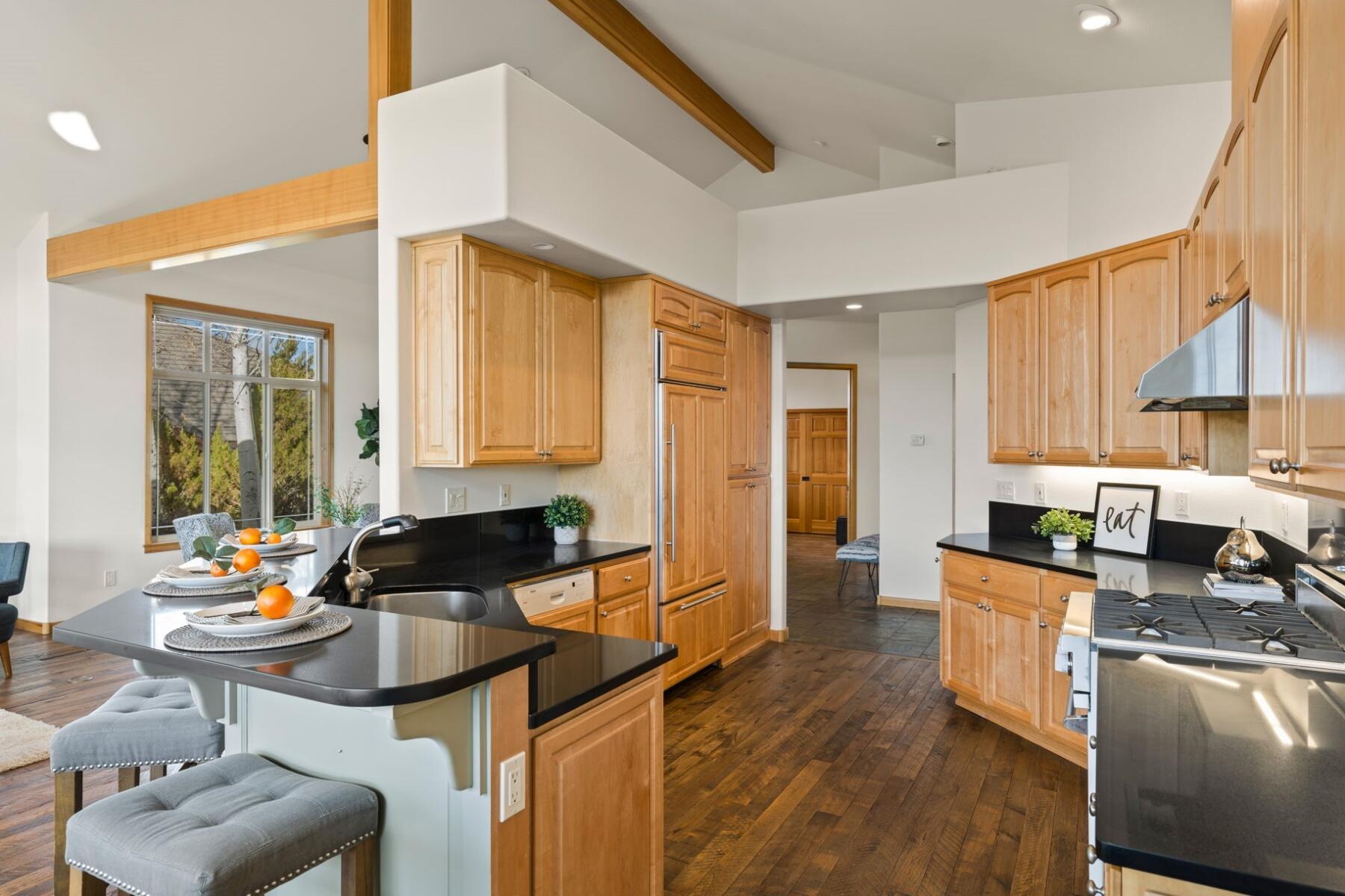 Skyliner Summit - Residential