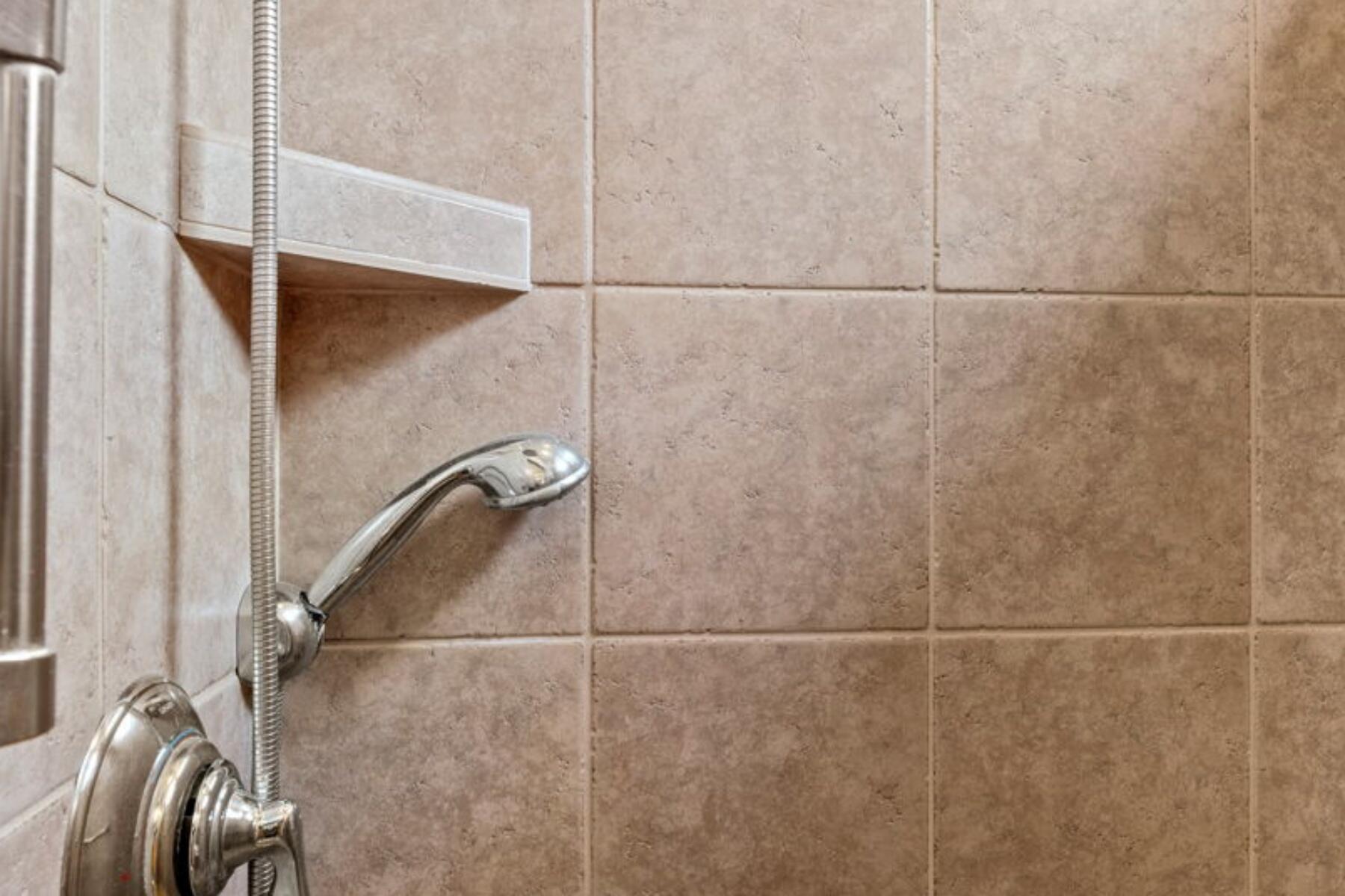 Skyliner Summit - Residential