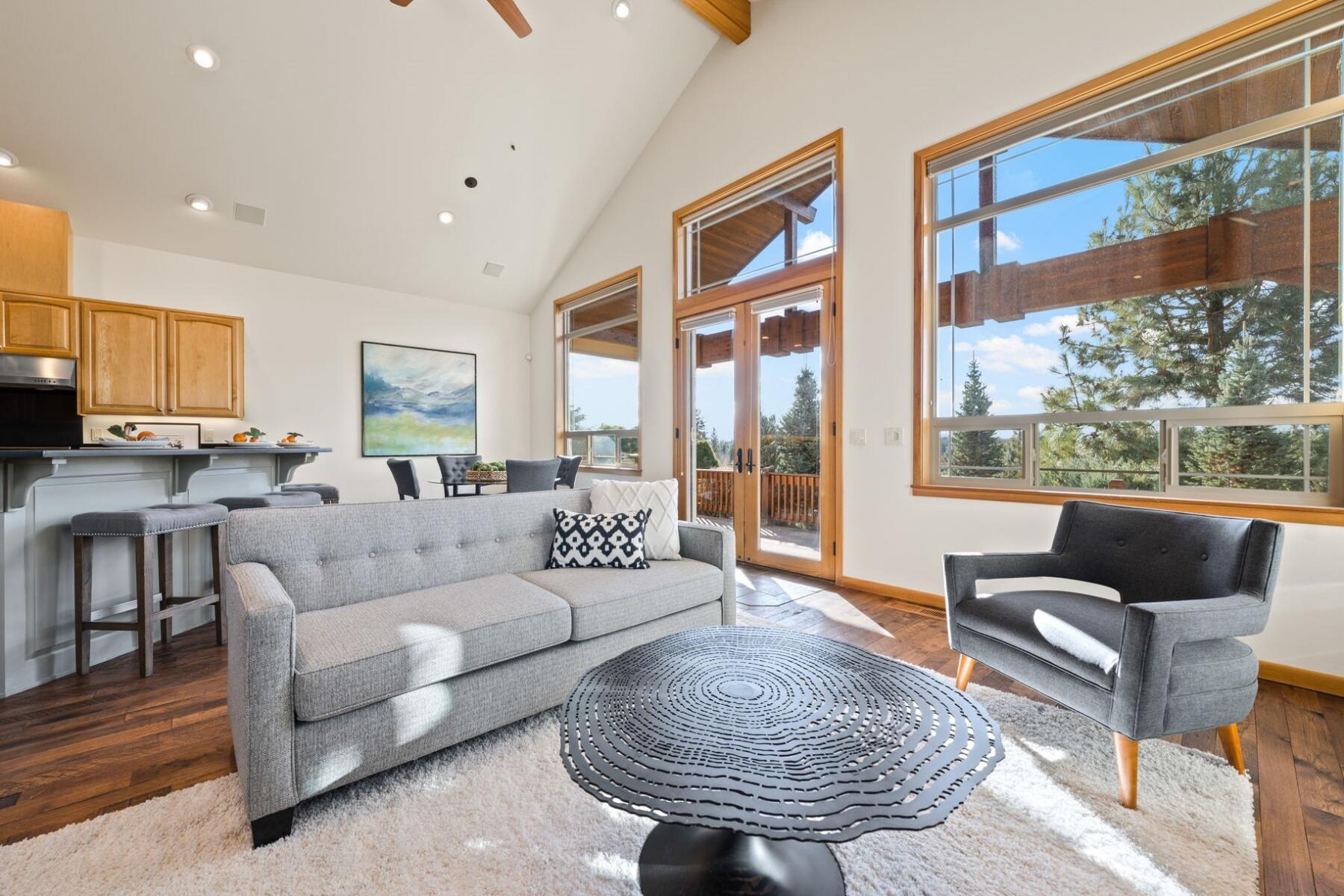 Skyliner Summit - Residential