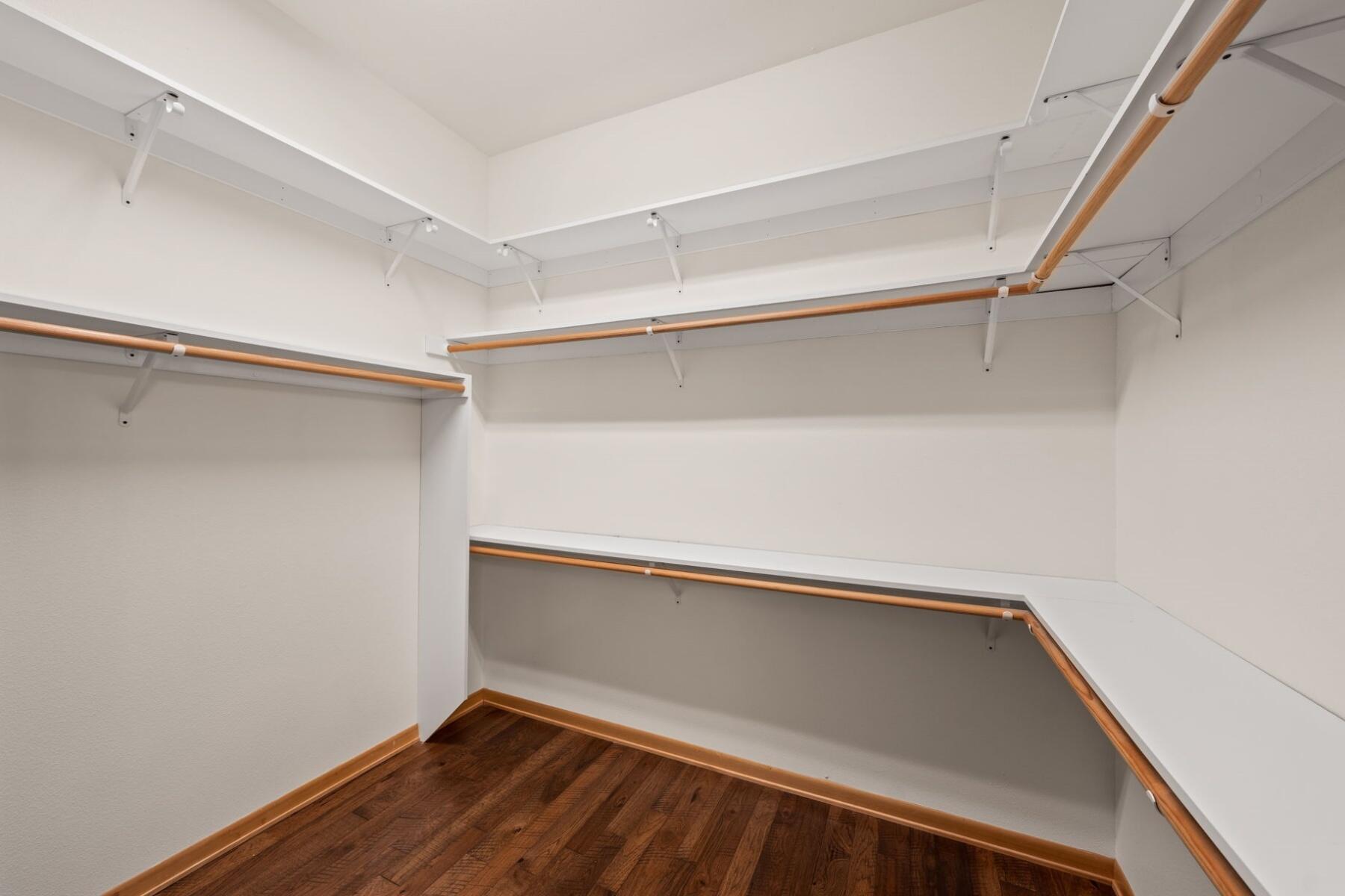 Skyliner Summit - Residential