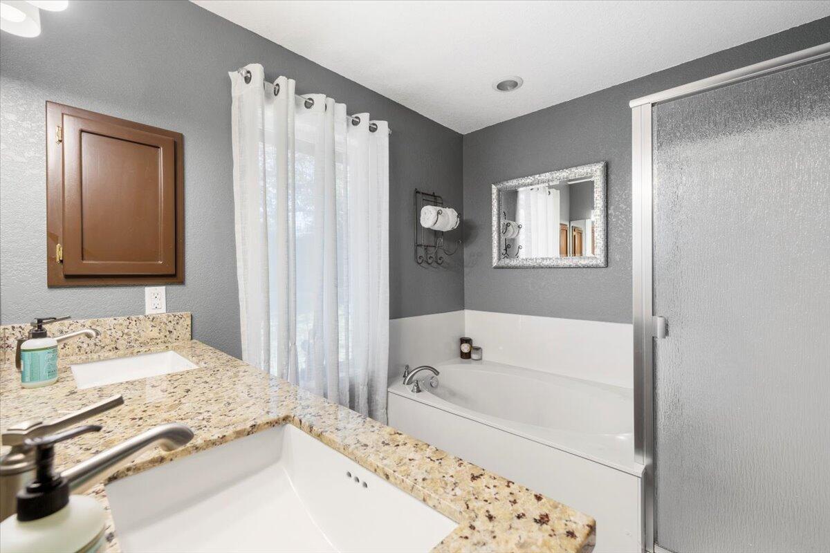 Lone Pine Heights Subdivision - Residential