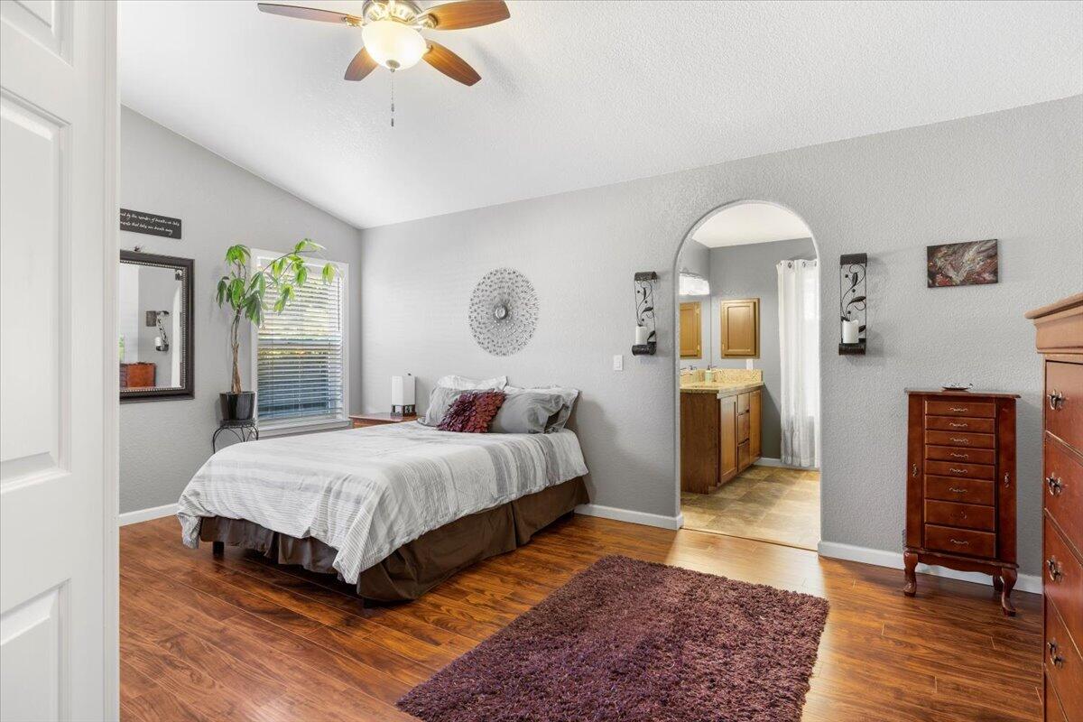 Lone Pine Heights Subdivision - Residential