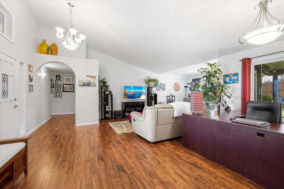 Lone Pine Heights Subdivision - Residential