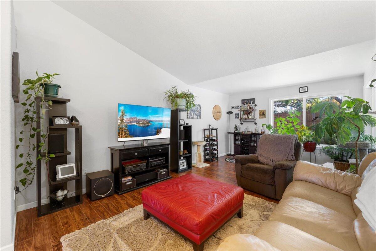 Lone Pine Heights Subdivision - Residential