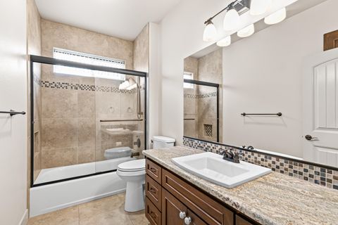 Tiny photo for 545 Bridge Creek Drive, Central Point, OR 97502 (MLS # 220214071)