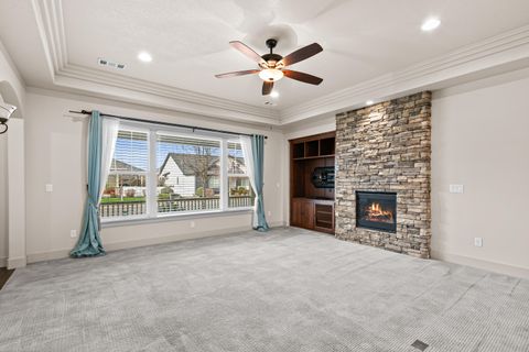 Tiny photo for 545 Bridge Creek Drive, Central Point, OR 97502 (MLS # 220214071)