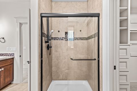 Tiny photo for 545 Bridge Creek Drive, Central Point, OR 97502 (MLS # 220214071)