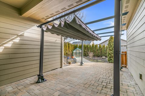 Tiny photo for 545 Bridge Creek Drive, Central Point, OR 97502 (MLS # 220214071)