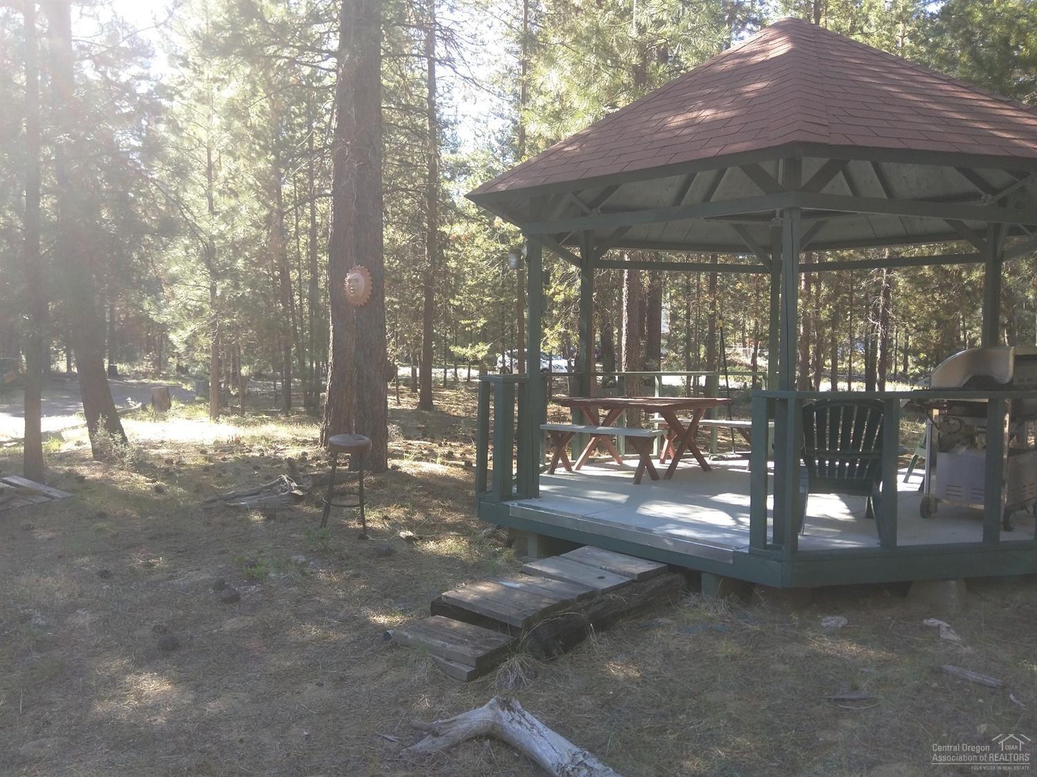 Ponderosa Pines East - Residential