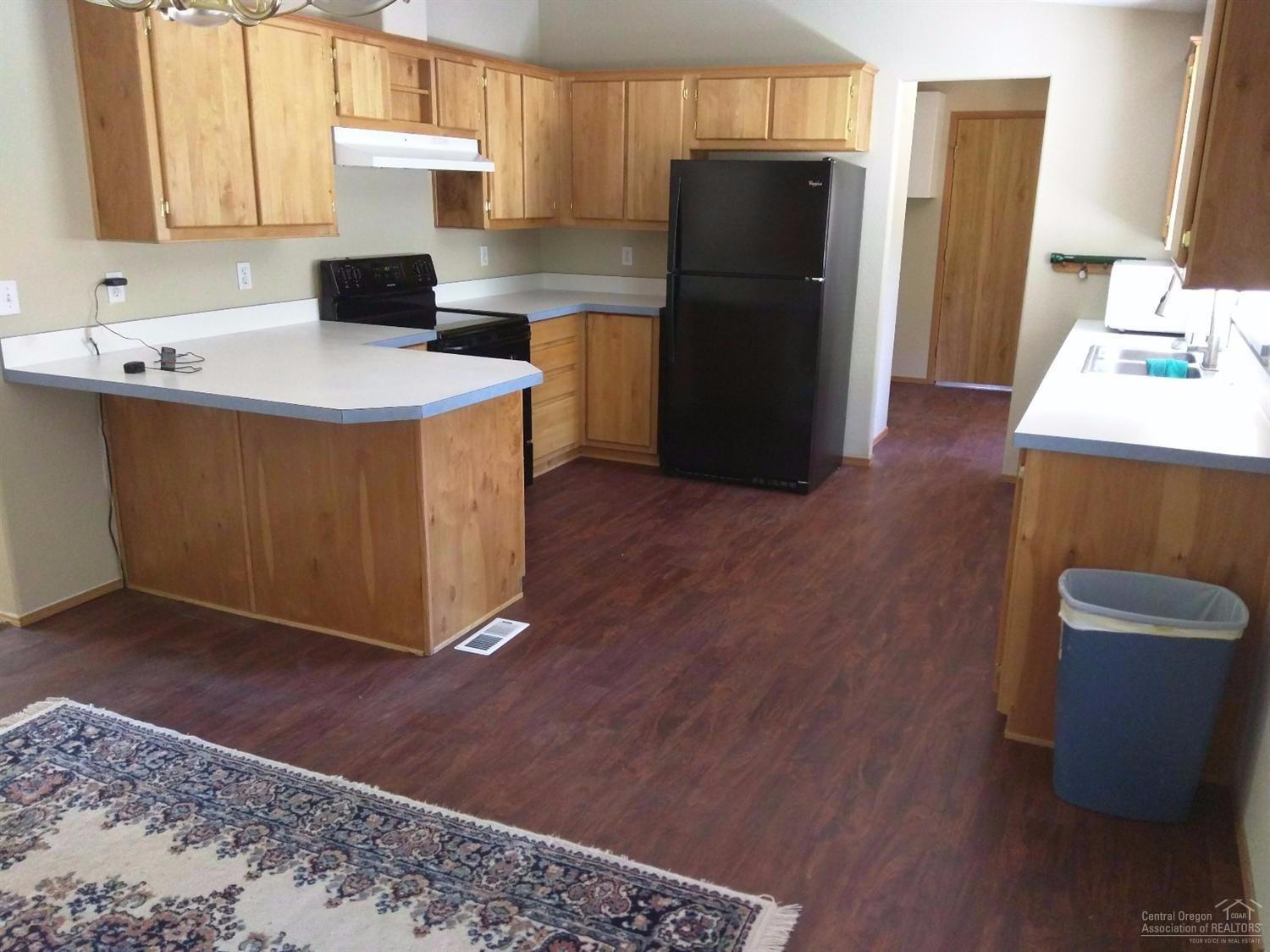Ponderosa Pines East - Residential