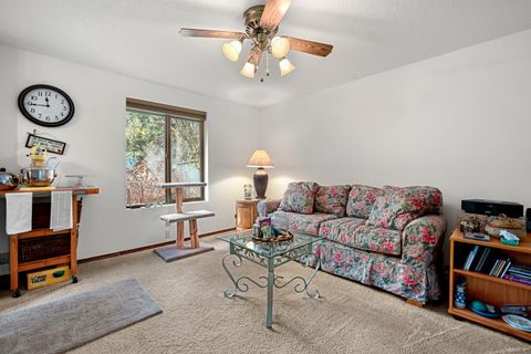 Tiny photo for 20743 Blacksmith Circle, Bend, OR 97702 (MLS # 220211943)
