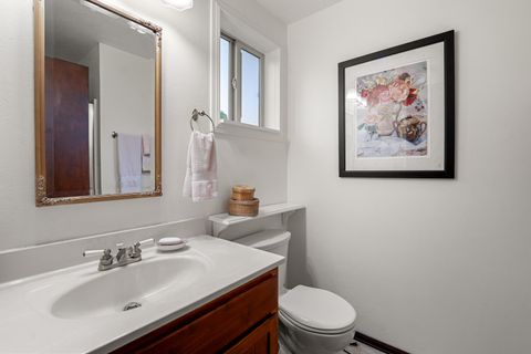 Tiny photo for 20743 Blacksmith Circle, Bend, OR 97702 (MLS # 220211943)