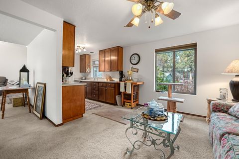 Tiny photo for 20743 Blacksmith Circle, Bend, OR 97702 (MLS # 220211943)