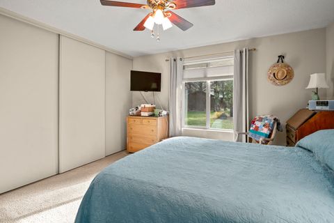 Tiny photo for 20743 Blacksmith Circle, Bend, OR 97702 (MLS # 220211943)