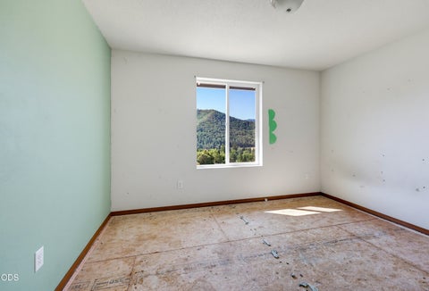 Tiny photo for 875 Jacoby Street, Gold Hill, OR 97525 (MLS # 220227016)