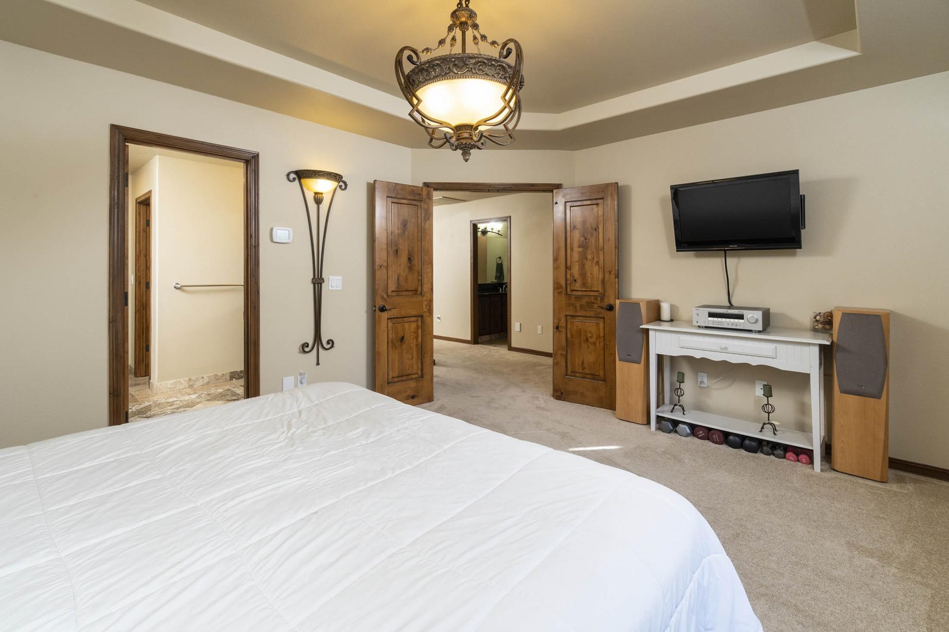 River Canyon Estates - Residential