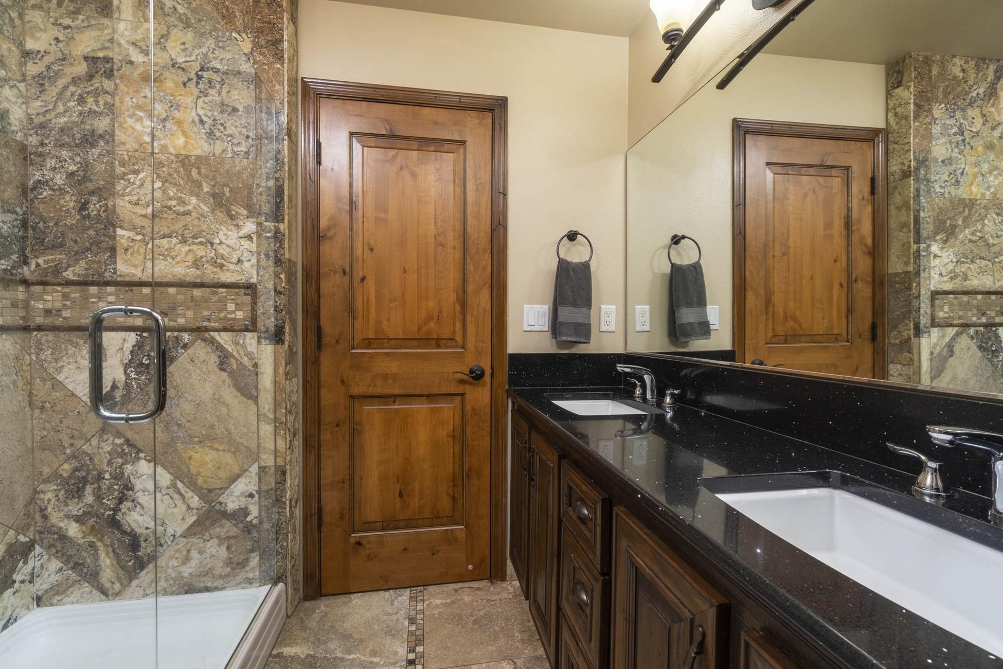 River Canyon Estates - Residential