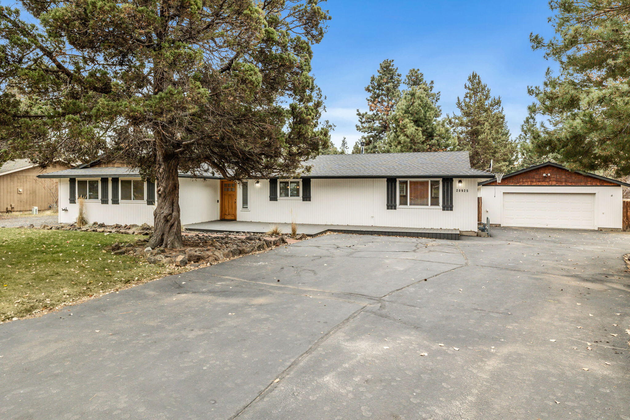 Desert Woods - Residential