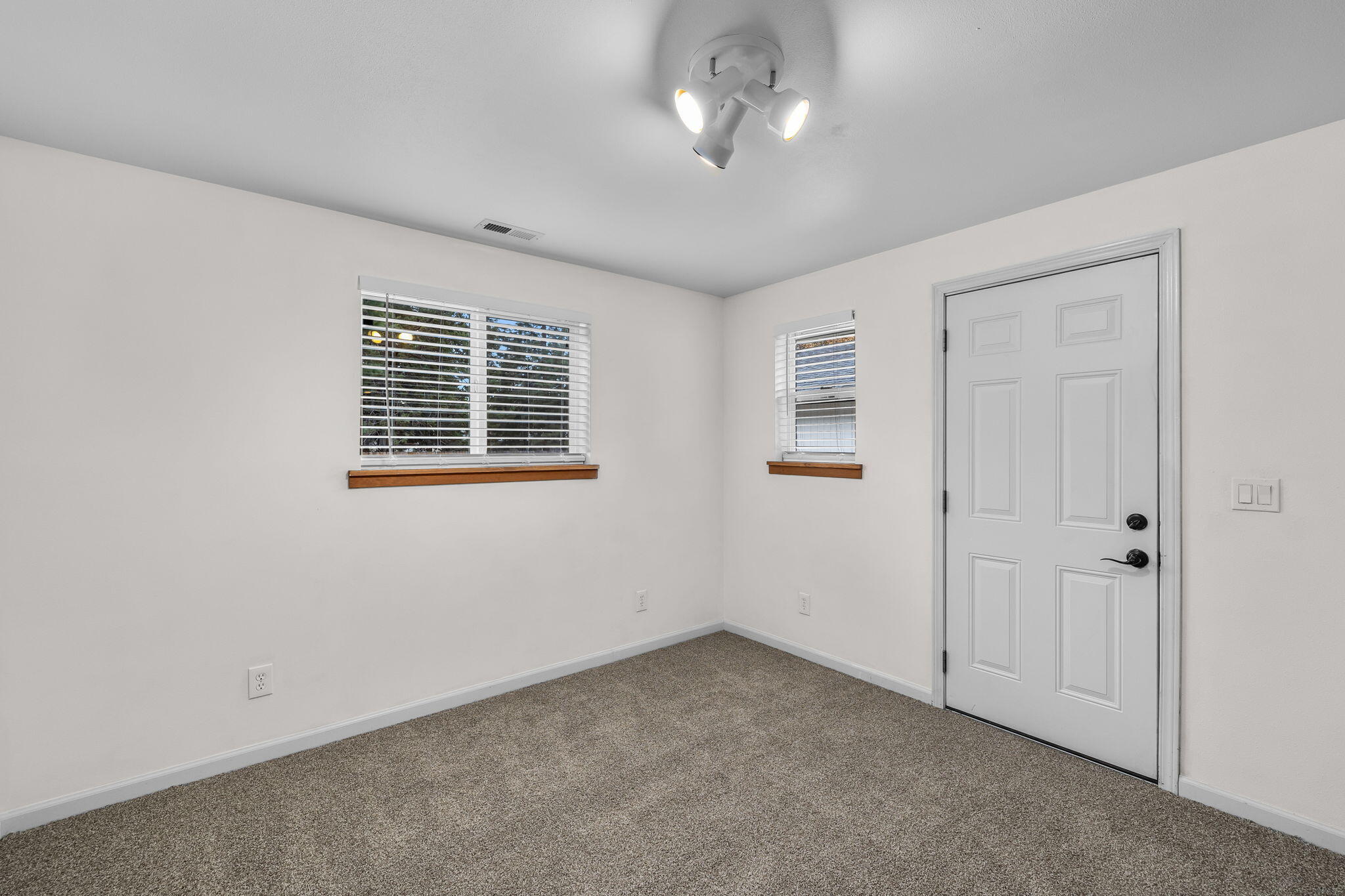 Desert Woods - Residential