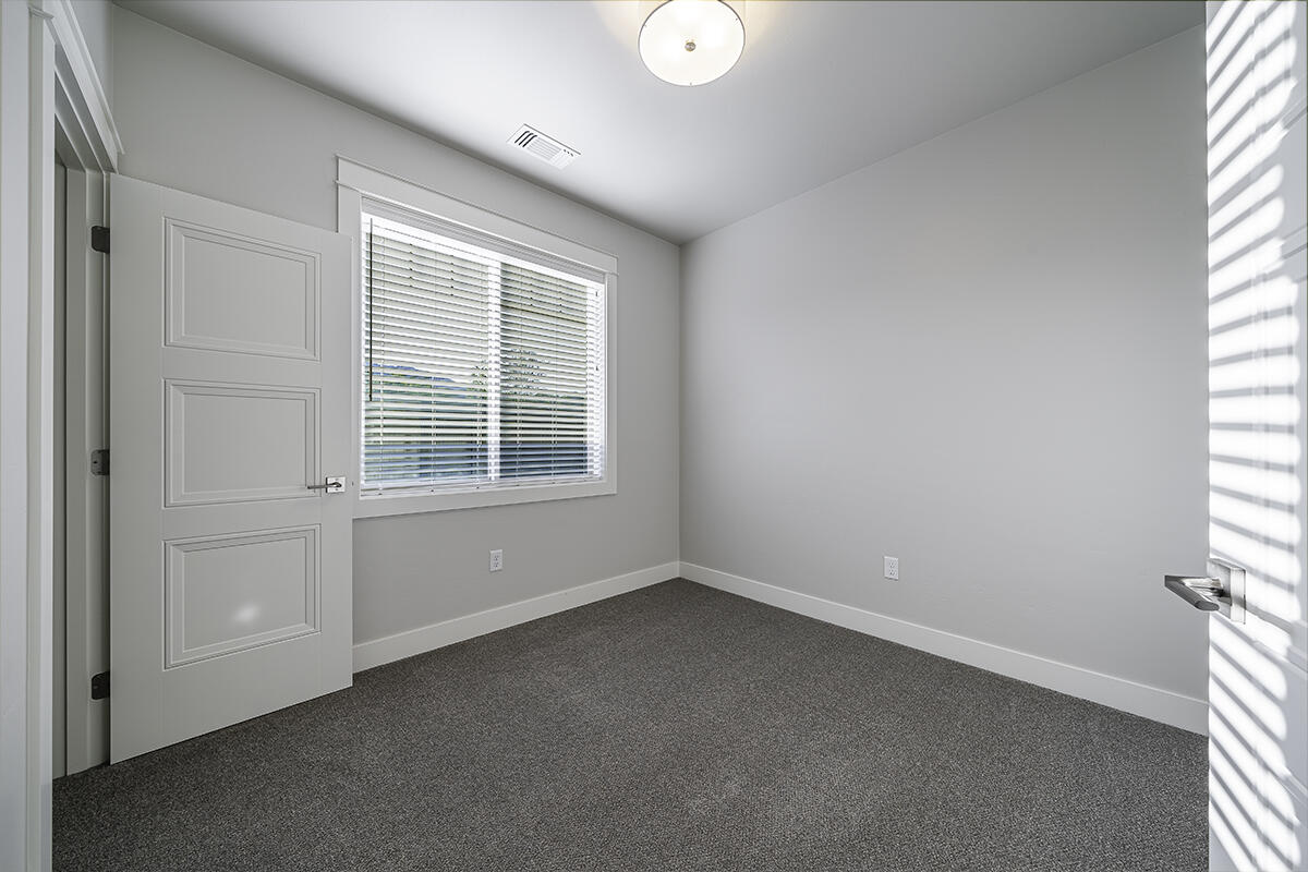 Middlefork Creek - Residential