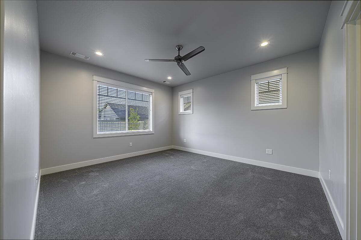 Middlefork Creek - Residential