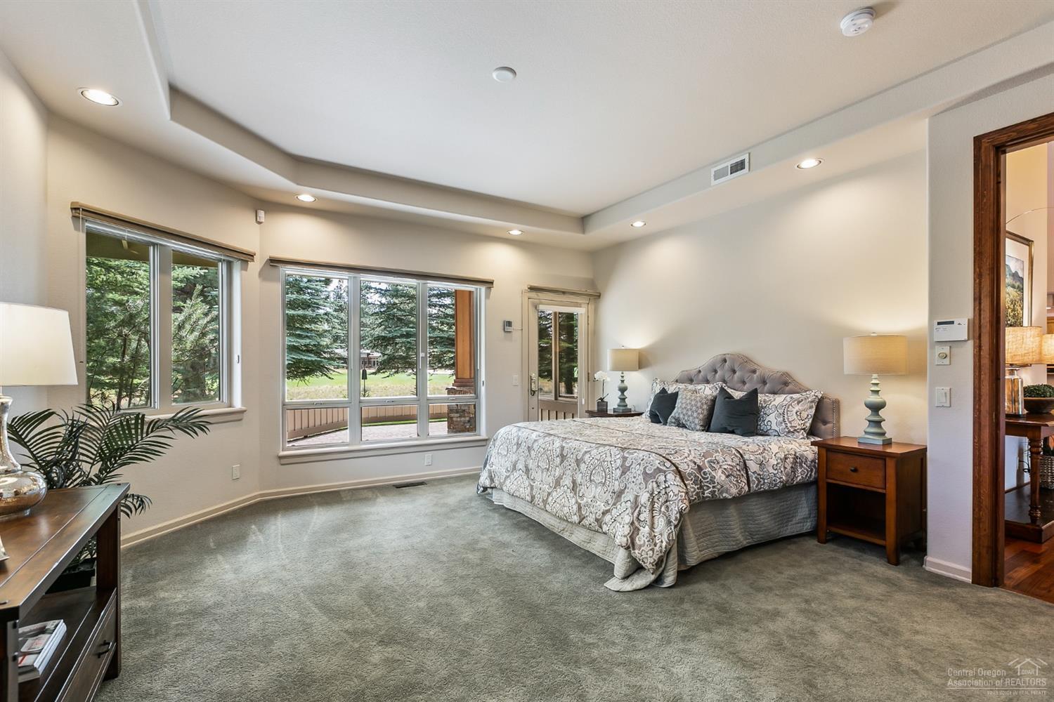 Broken Top - Residential