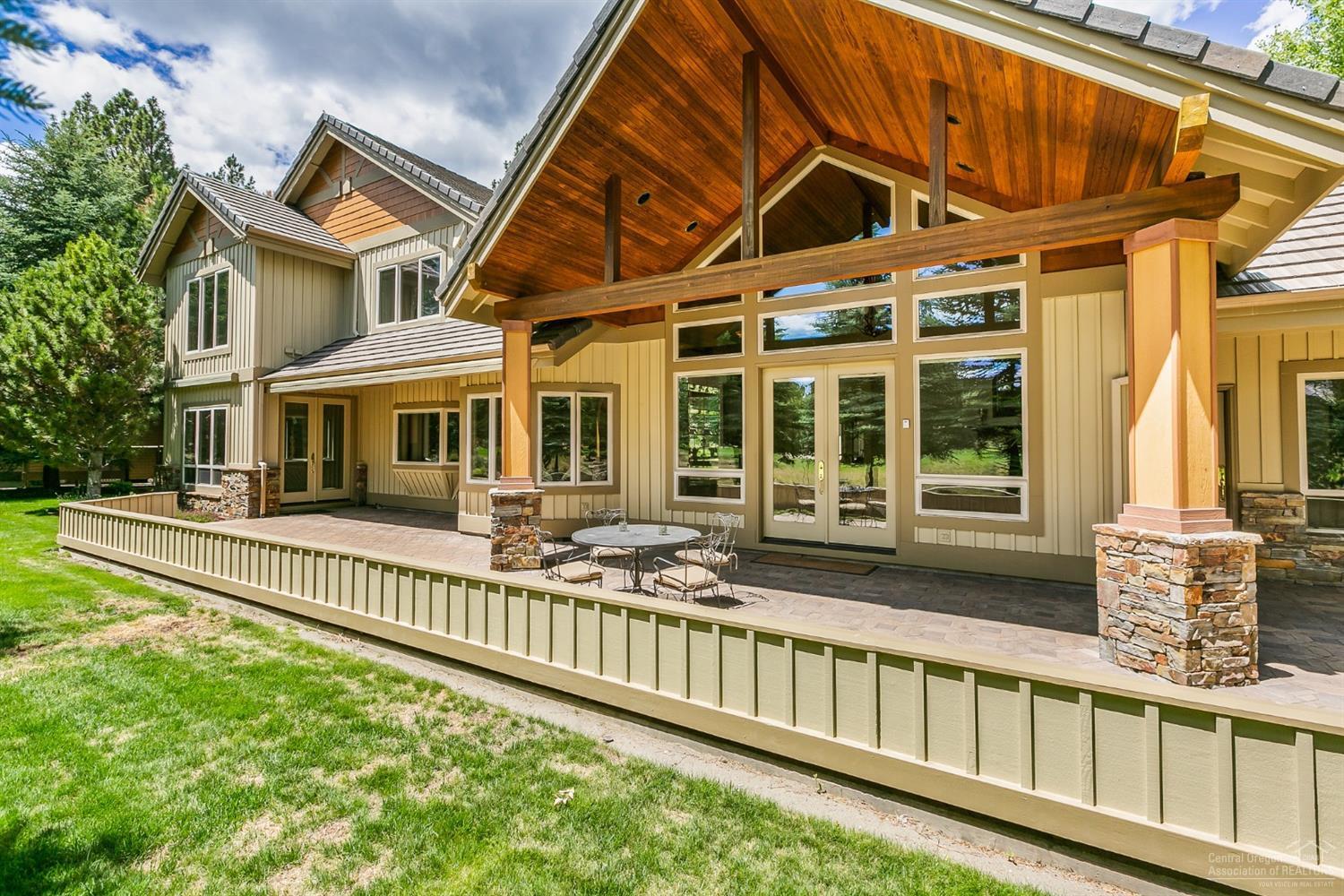 Broken Top - Residential