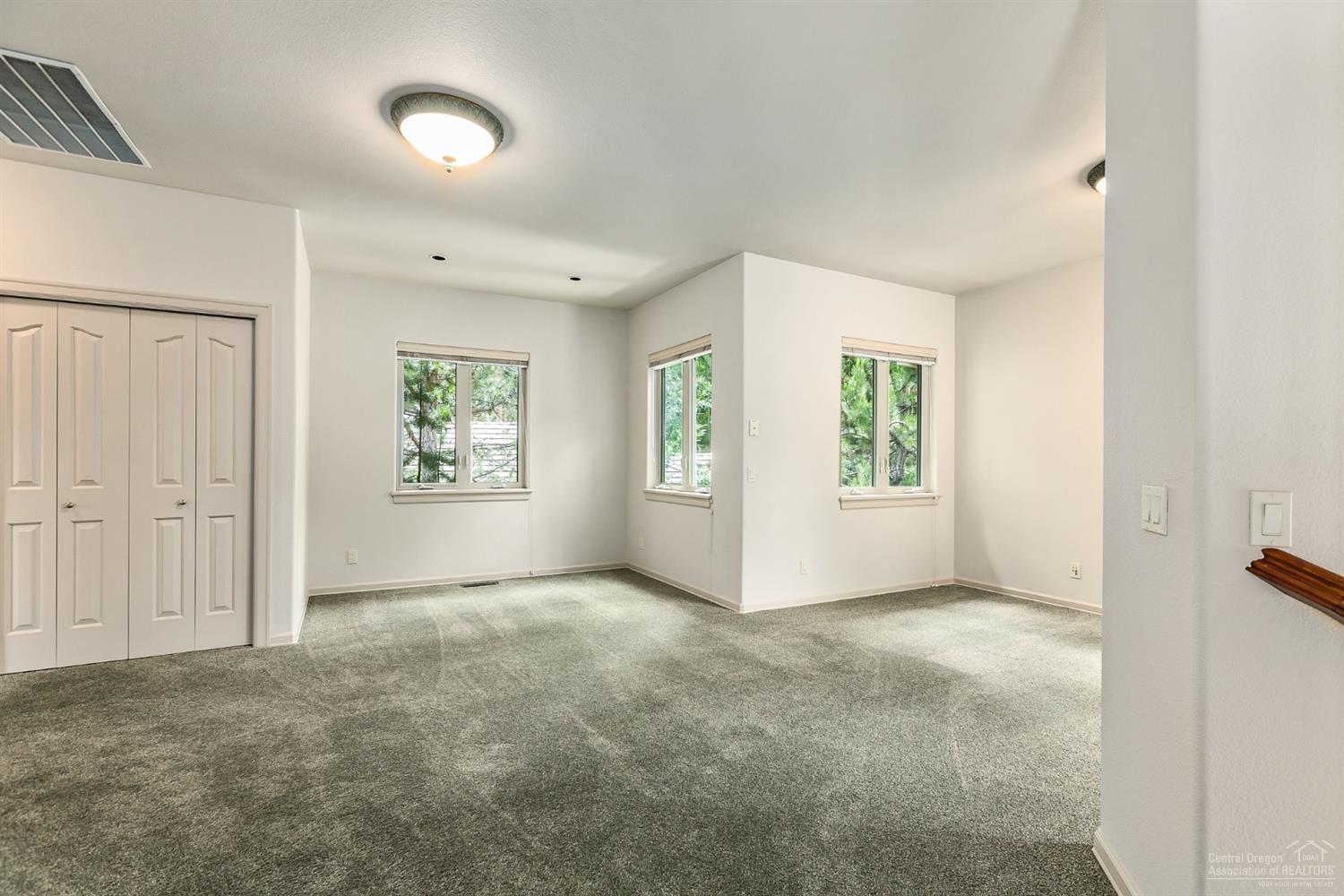 Broken Top - Residential