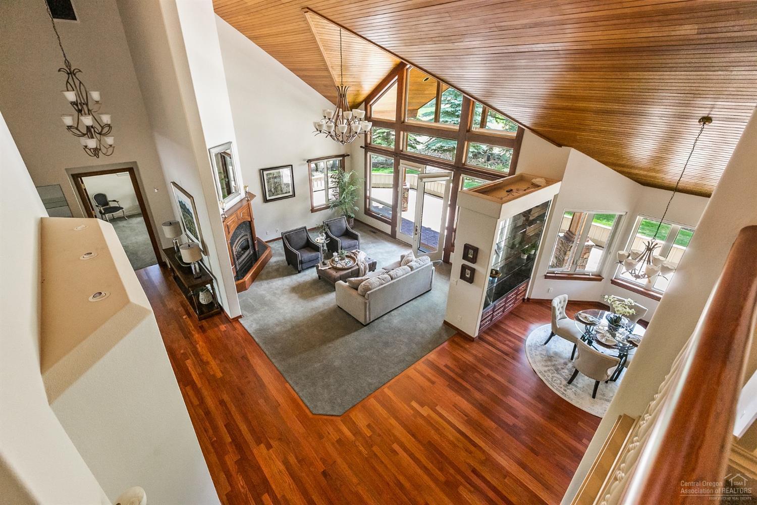 Broken Top - Residential