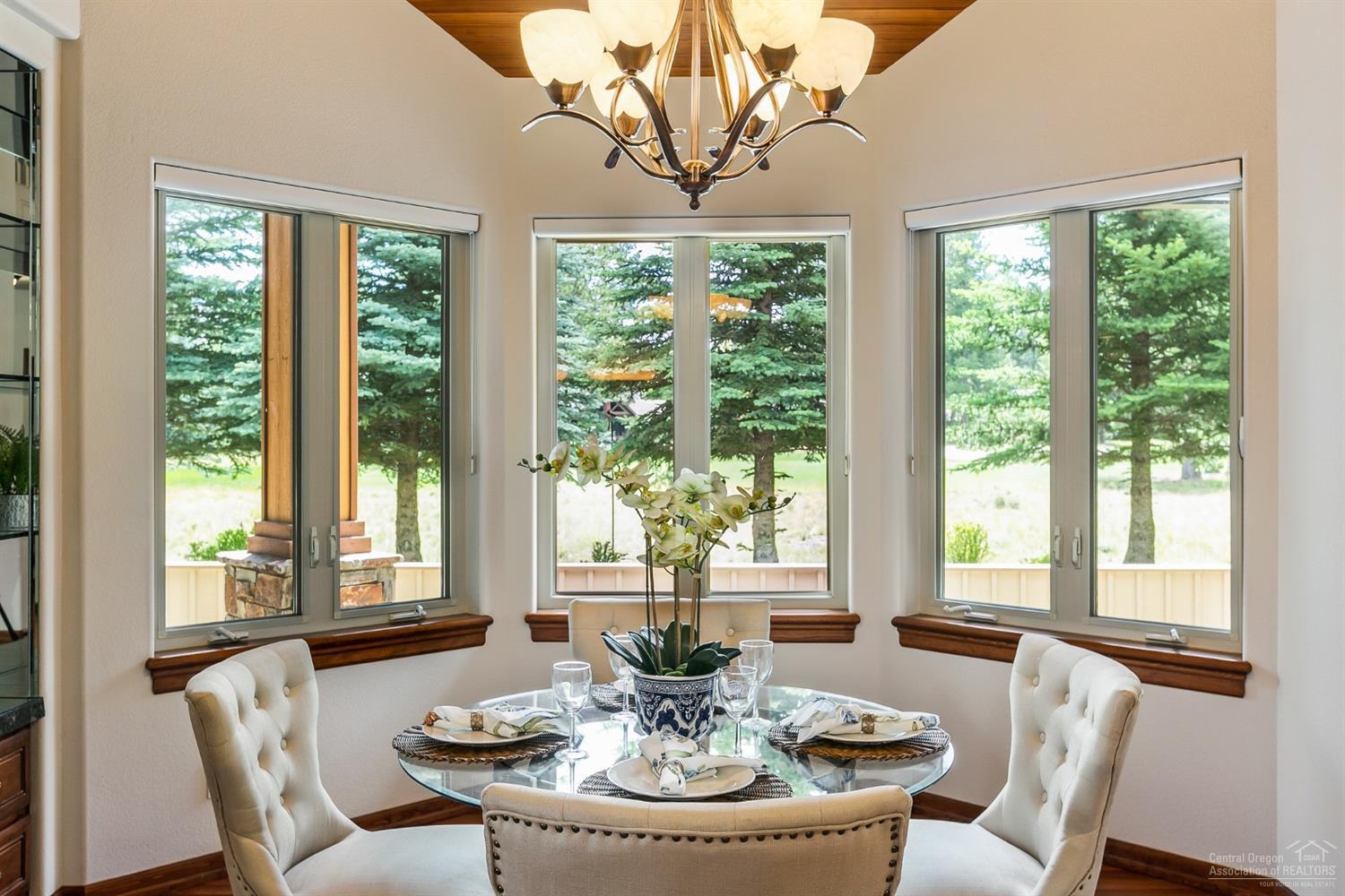 Broken Top - Residential