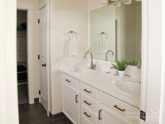 Morning Crest - Residential