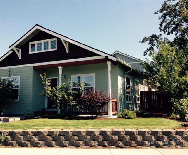 Views At Oak Tree - Residential