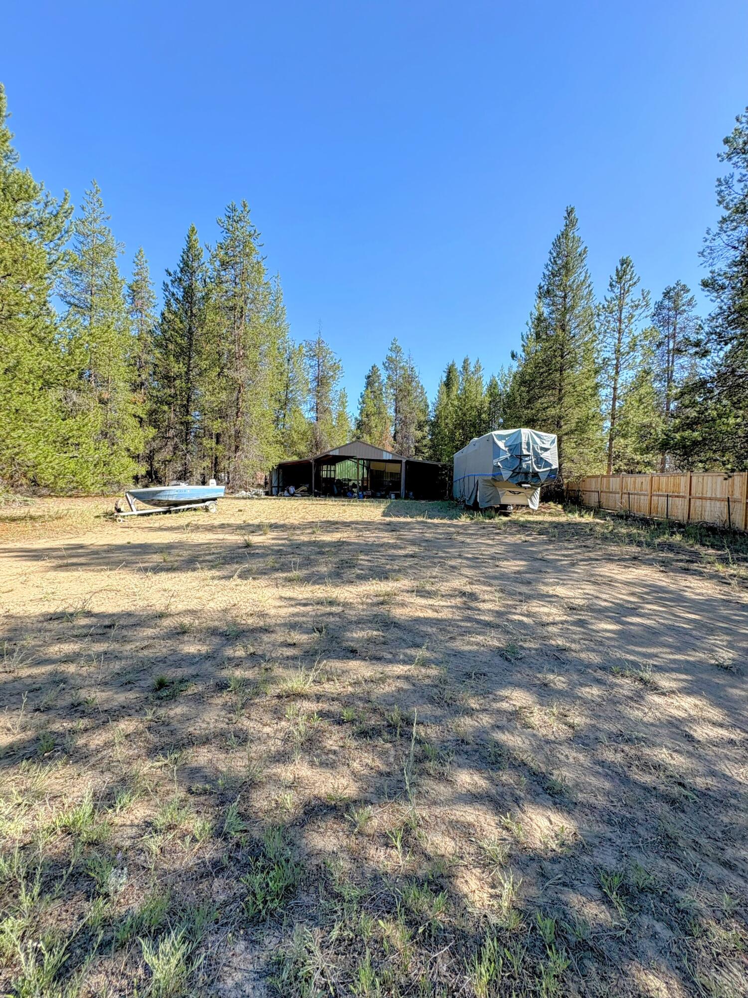 Cw Reeve Resort - Residential