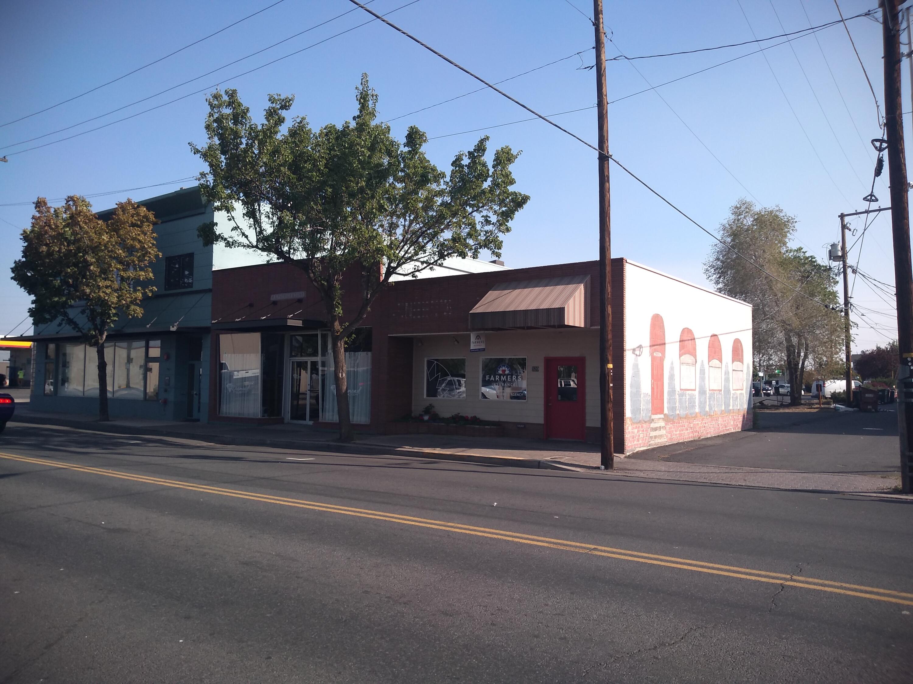 Townsite Of Redmond - Commercial Sale