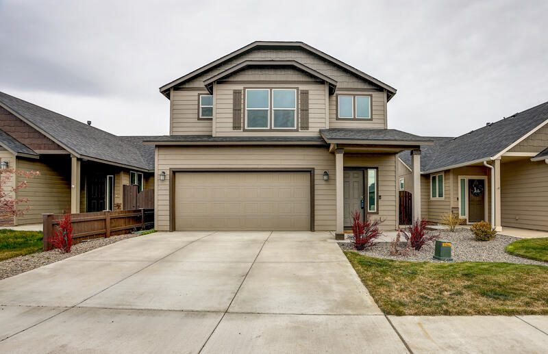 Maple Meadows - Residential