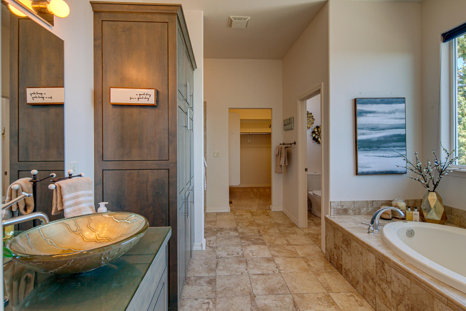 Eagle Crest - Residential