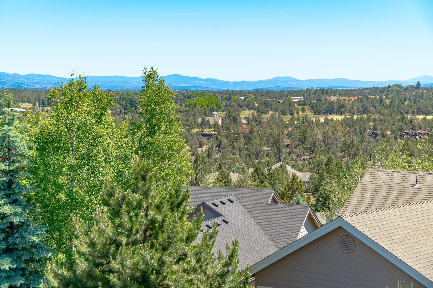 Eagle Crest - Residential