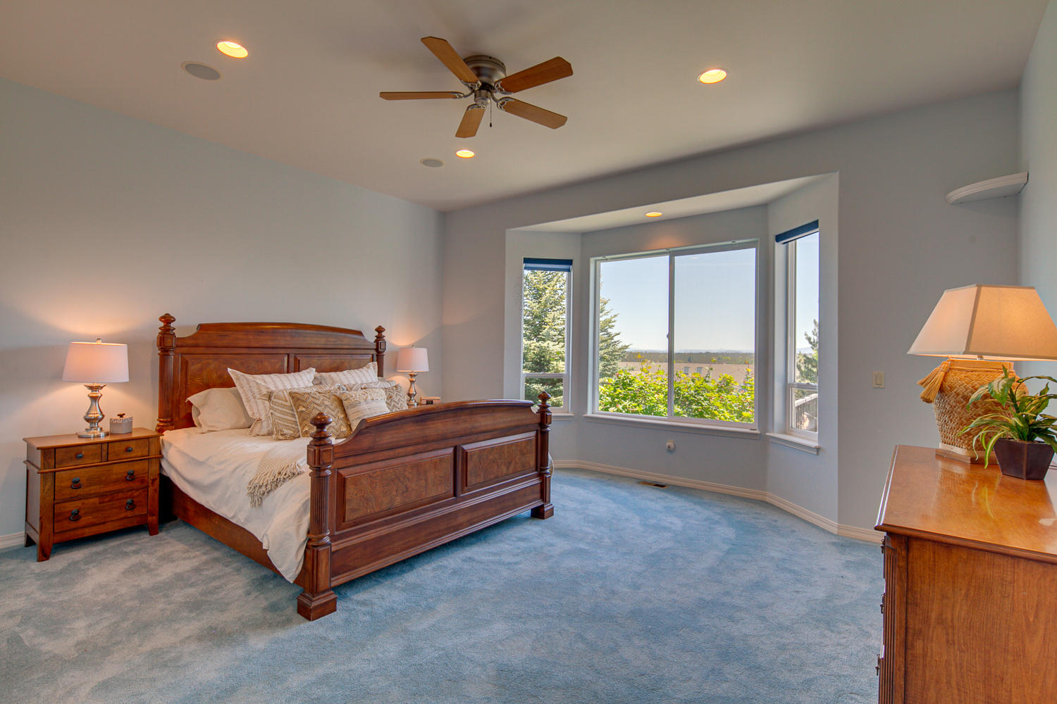 Eagle Crest - Residential