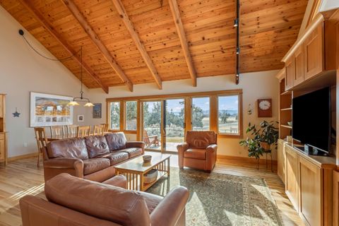 Tiny photo for 65821 Cori Way, Bend, OR 97703 (MLS # 220215833)