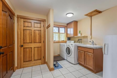 Tiny photo for 65821 Cori Way, Bend, OR 97703 (MLS # 220215833)