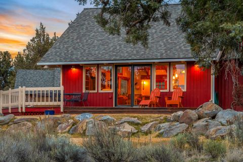 Tiny photo for 65821 Cori Way, Bend, OR 97703 (MLS # 220215833)