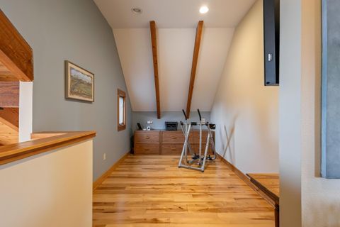 Tiny photo for 65821 Cori Way, Bend, OR 97703 (MLS # 220215833)