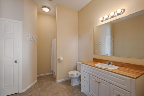 Tiny photo for 65821 Cori Way, Bend, OR 97703 (MLS # 220215833)